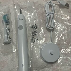 Phillips Sonicare Electric Toothbrush